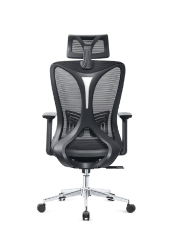 A Traditional Dining Chair That Never Goes Out of Style